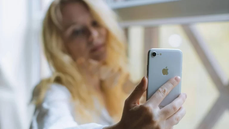 Gen Z Lebih Pilih Apple daripada Android, Faktor Gengsi?