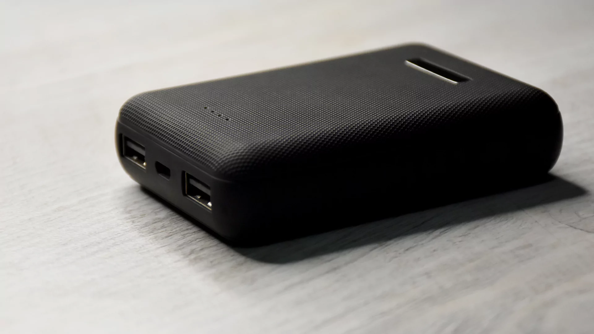 Cara Ngecas Powerbank Baru yang Benar agar Awet dan Tahan Lama