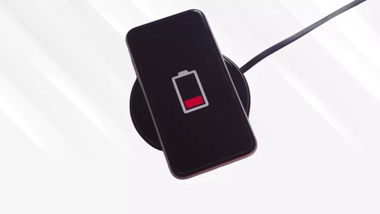 Kamu Wajib Tahu Ini!! Ciri-ciri Baterai iPhone Rusak